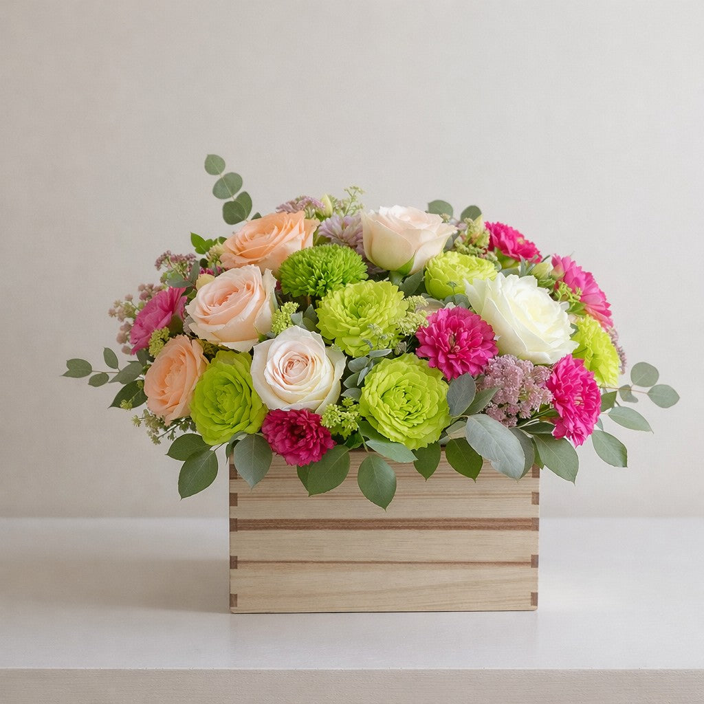 Premium size peach roses, white roses and green carnation floral arrangement in wooden box – Vista flower delivery